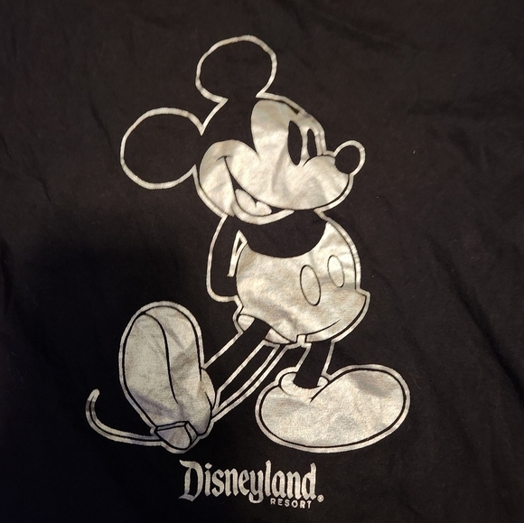 DISNEY Mickey T-shirt Size Youth XL Check Out My Other Disney Apparel. - Picture 2 of 3